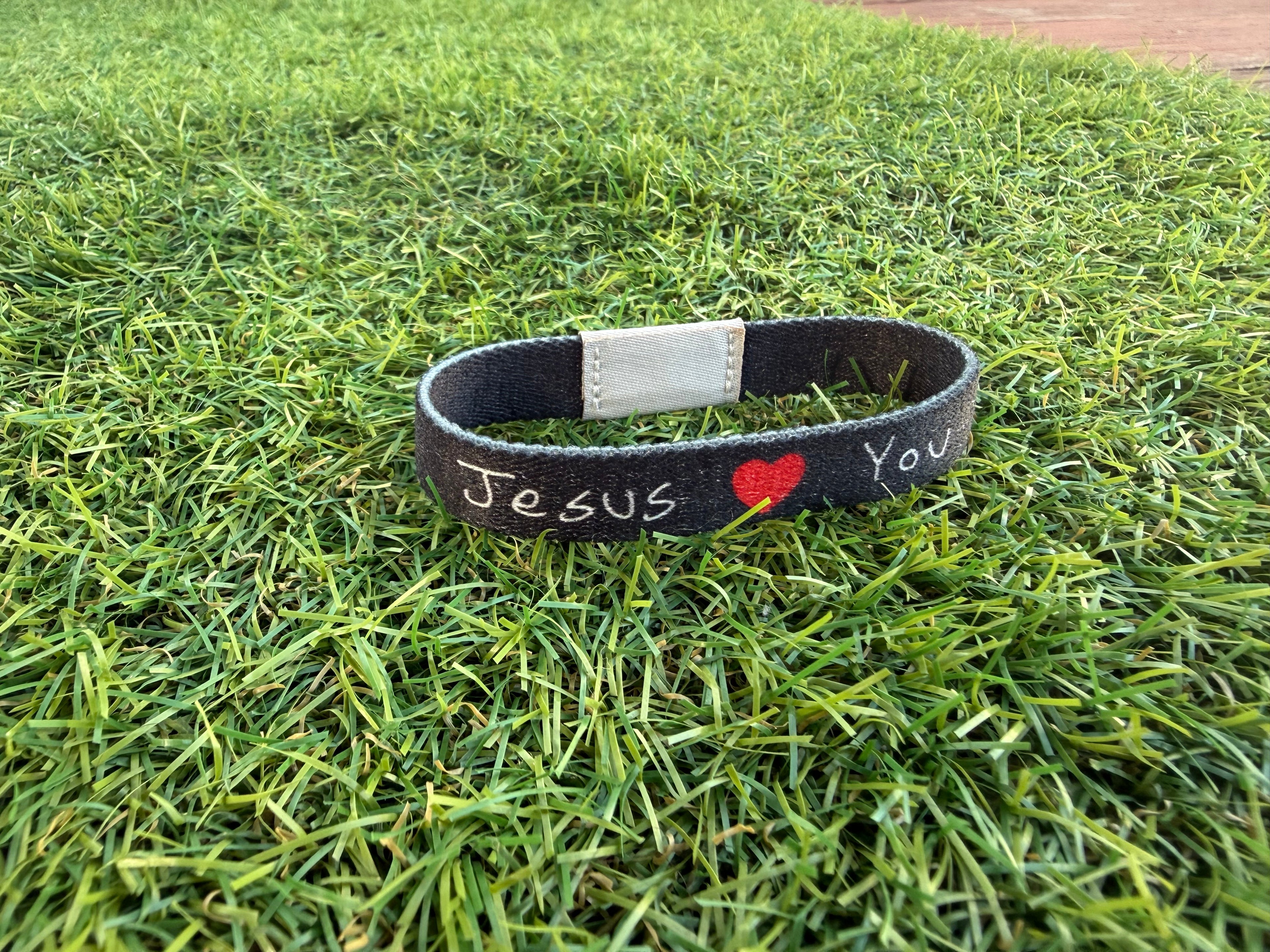 I Love Jesus bracelet